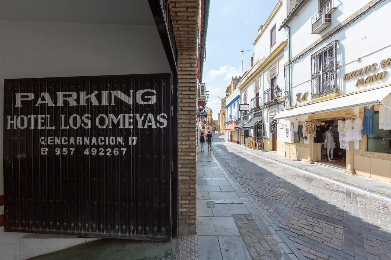 Hotel Los Omeyas Cordoba 2*,