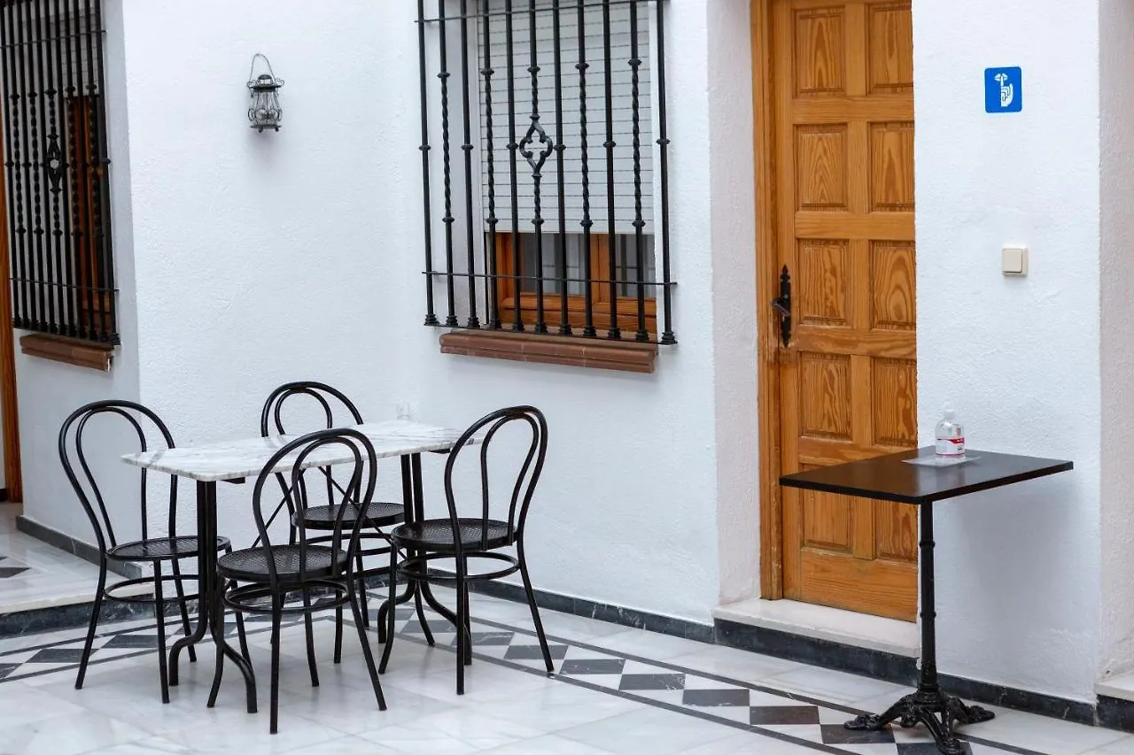 Hotel Los Omeyas Cordoba 2*,